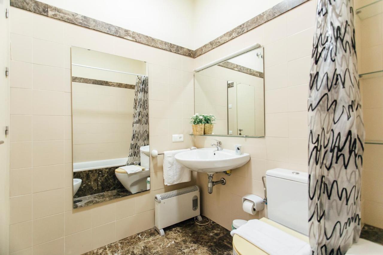 Apartament Plaza Del Buen Suceso Sewilla Zewnętrze zdjęcie